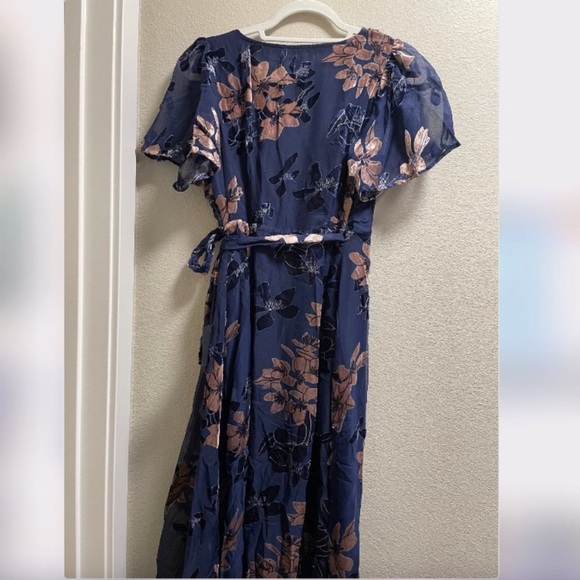 Lulus - Navy Velvet Floral Midi/Maxi "Bistro" Wrap Dress - Picture 2 of 5